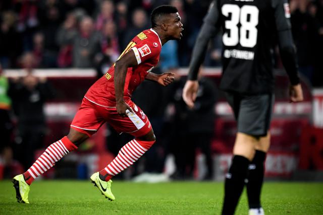 阿不都20+17新疆三人20+大胜广州 总比分2-0