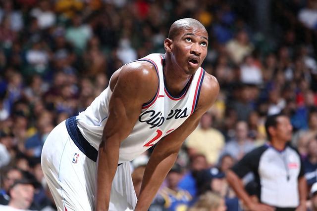 雄鹿不敌森林狼遭遇3连败 公牛送灰熊7连败